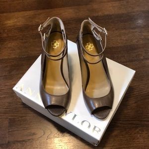 Ann Taylor Cass ankle strap wedges